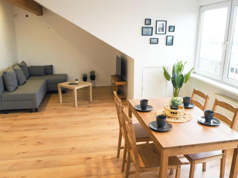 Zentral 89-12 Appartement *